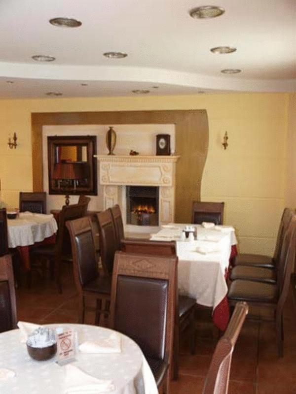 Hotel Delta Lamía Zewnętrze zdjęcie