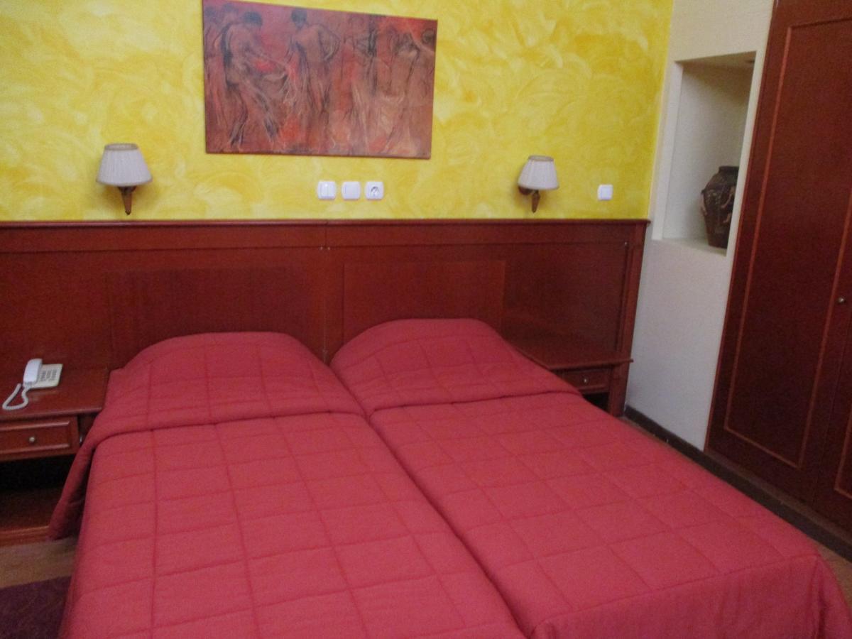 Hotel Delta Lamía Zewnętrze zdjęcie