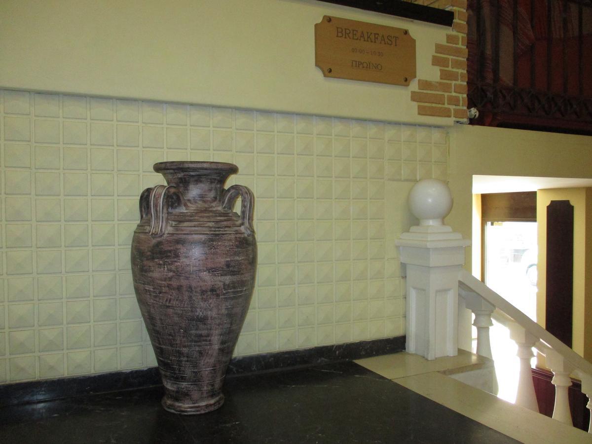 Hotel Delta Lamía Zewnętrze zdjęcie